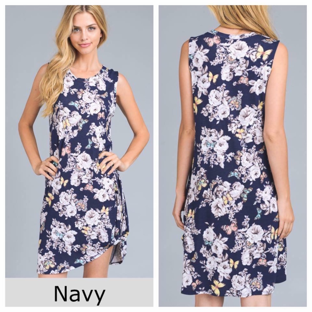 🚨SALE! 💙Navy floral print-hemline knot-tie accent
